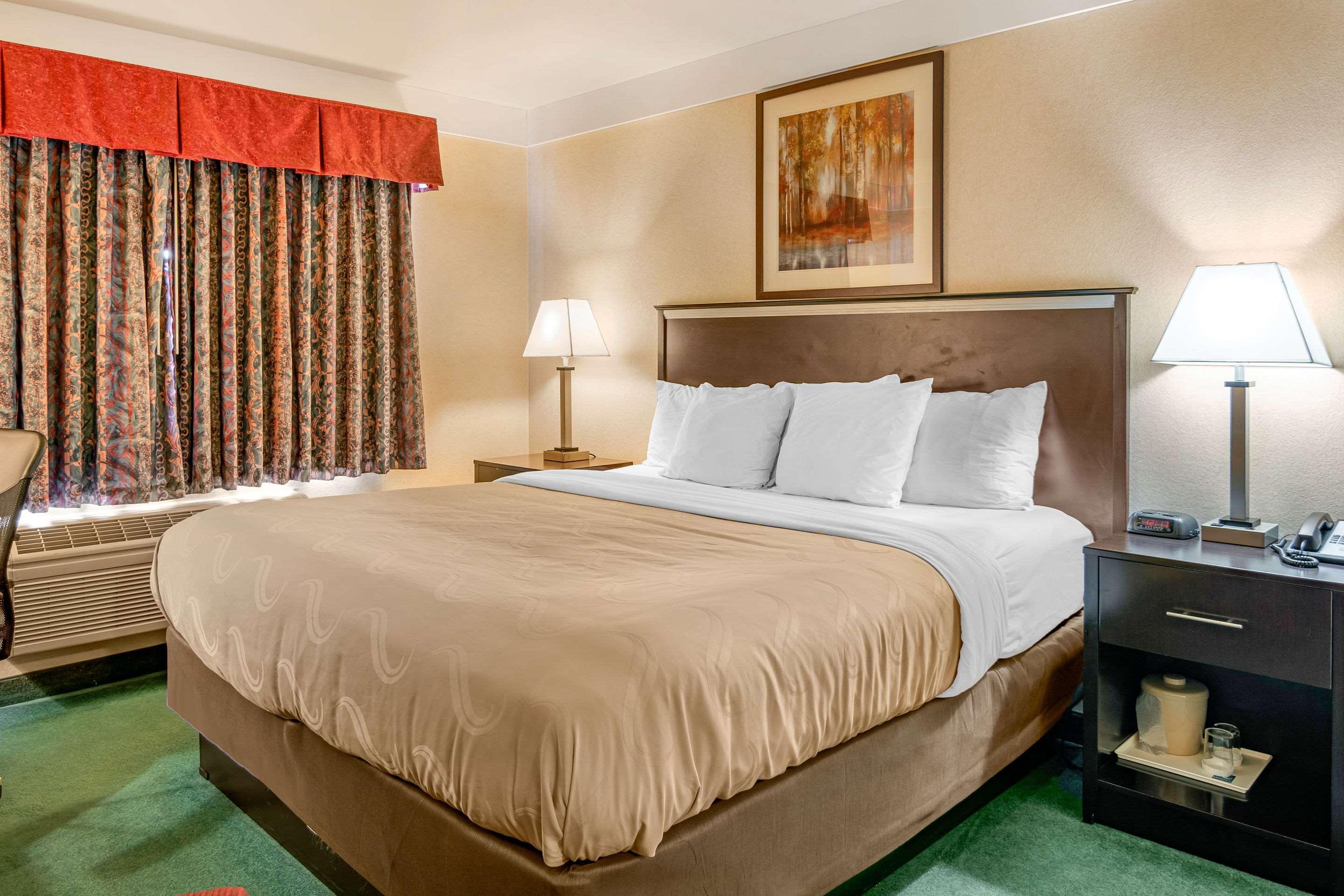 Quality Inn Bend Exterior photo