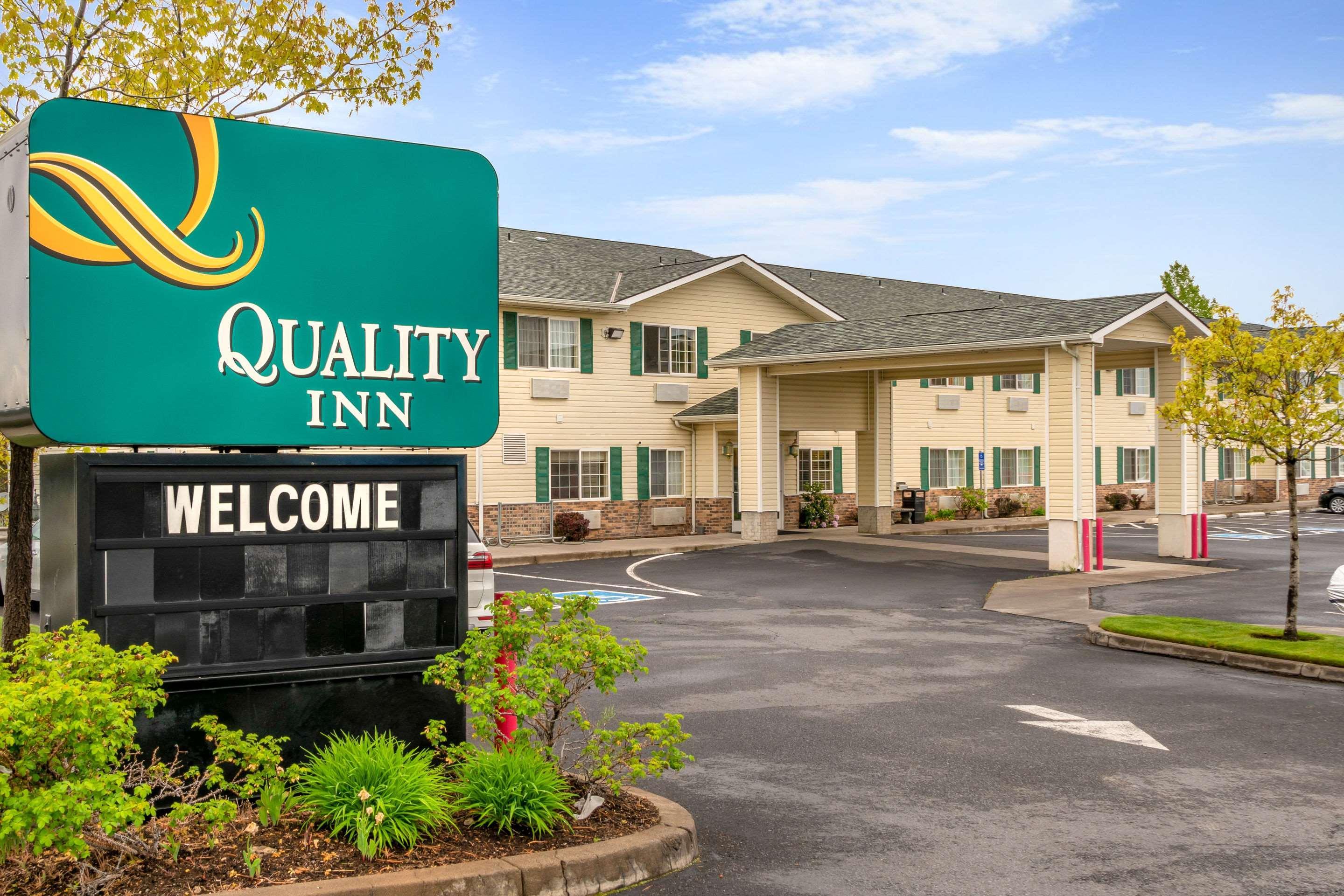 Quality Inn Bend Exterior photo